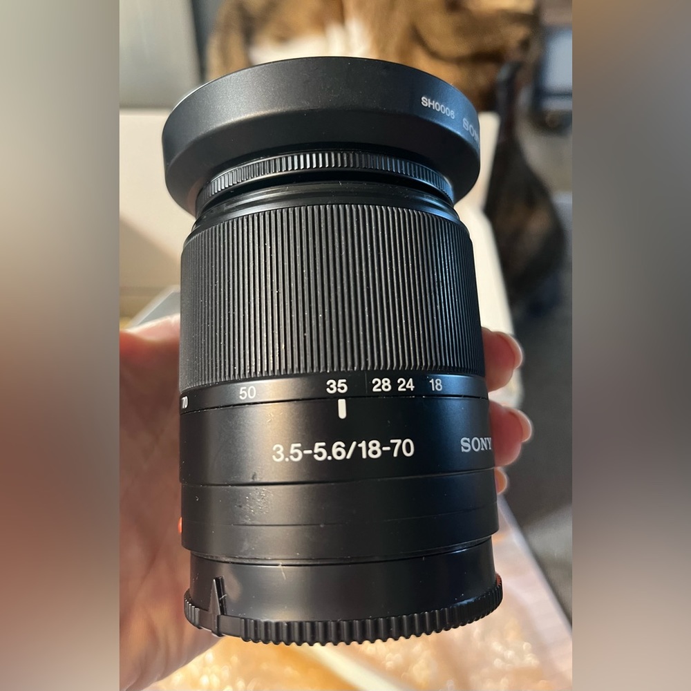 Sony DT 18 - 200mm